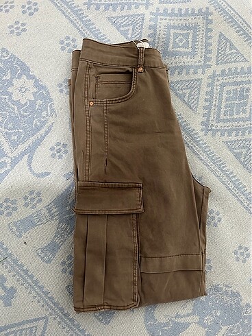 Bershka pantolon