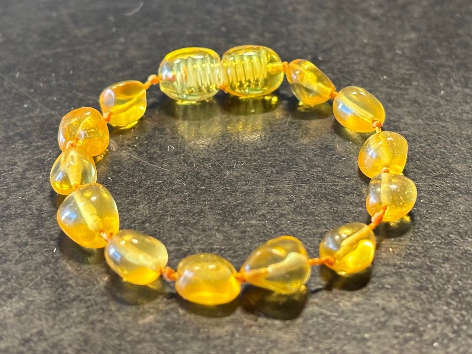 Kehribar Çocuk Bilekliği Orjinal damla - Görsel 2