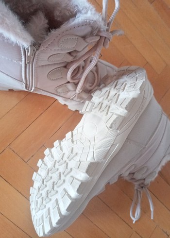 LCW Steps Yeni Kar Botu - Görsel 4