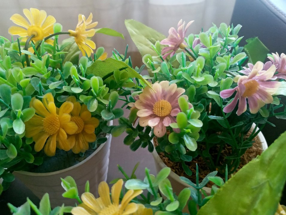 7 Adet Ufak Yapay Çiçekler + Saksı - Görsel 4