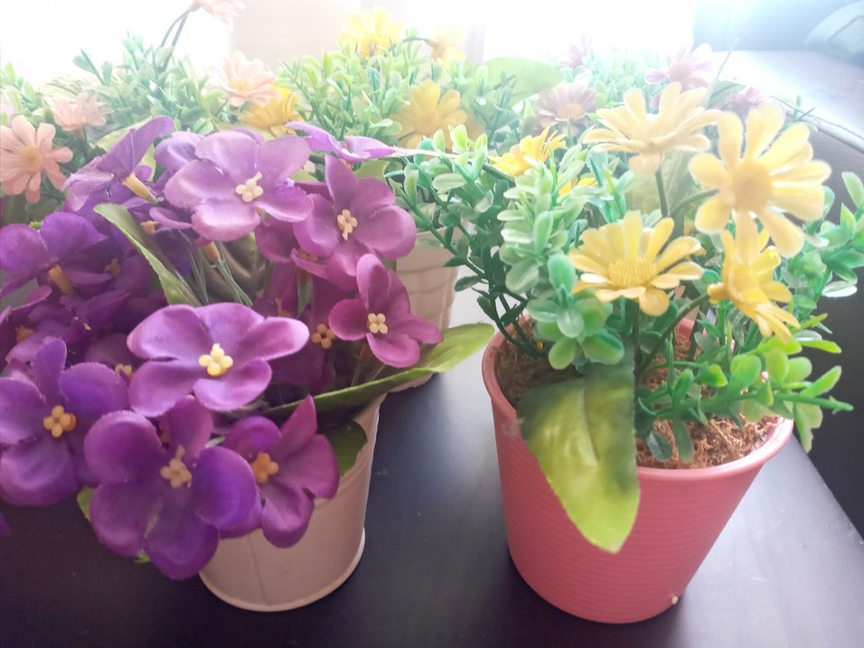 7 Adet Ufak Yapay Çiçekler + Saksı - Görsel 3