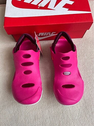 31 Beden Nike Çocuk Sandalet