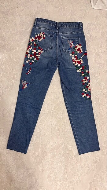 Nakışlı jean - Görsel 2