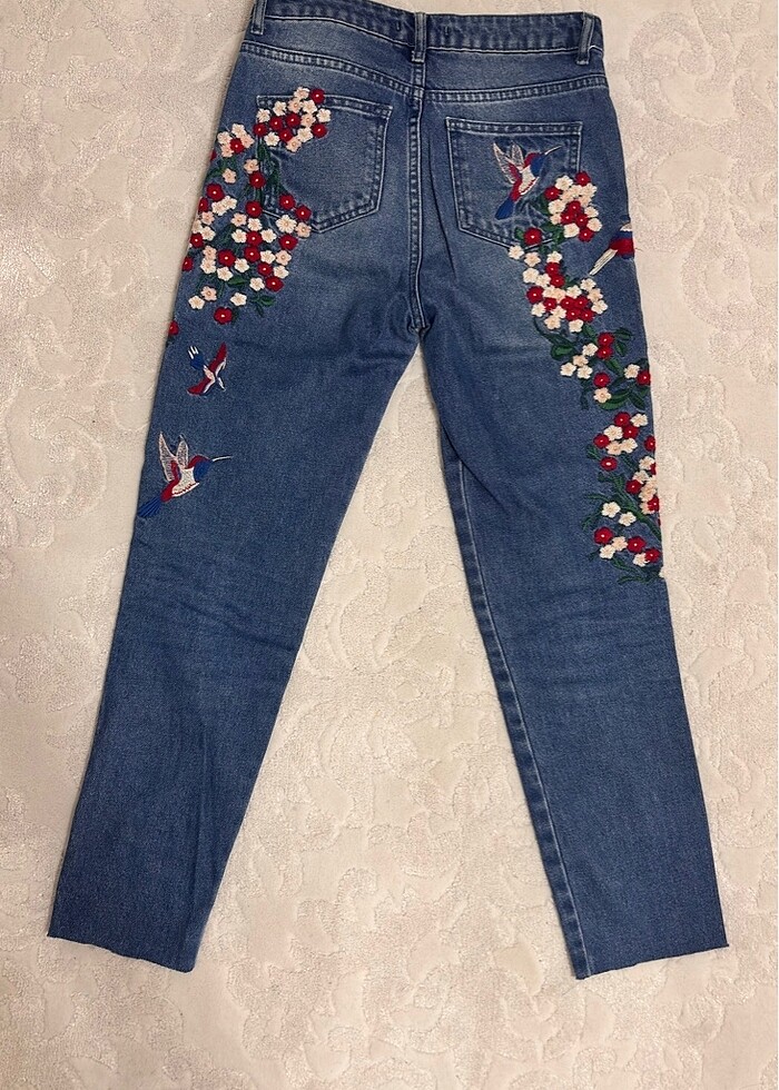 Nakışlı jean - Görsel 2