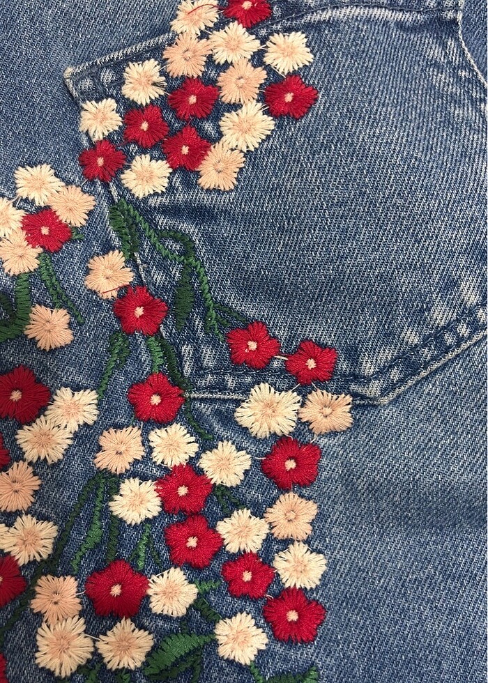 Nakışlı jean - Görsel 4