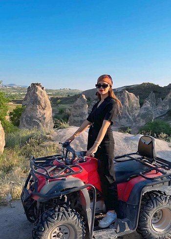 Mango tulum
Siyah Kemerli Midi Kadın Tulum - Görsel 2