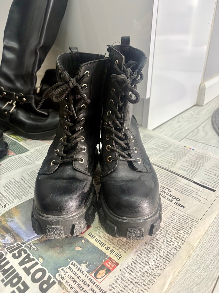 Kadın Siyah Deri Platform Kalın Topuklu Bot - Görsel 3