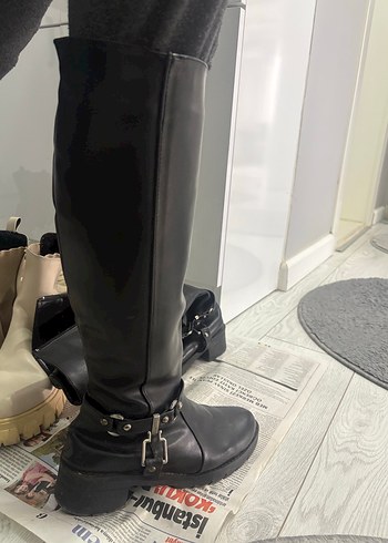 Kadın Siyah Parlak Deri Dizüstü Biker Çizme - Görsel 2