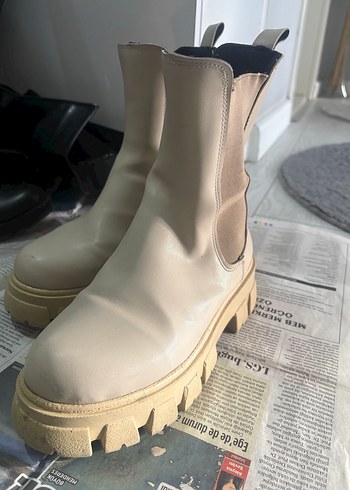 Bej Platform Topuklu Kadın Bot - Görsel 3