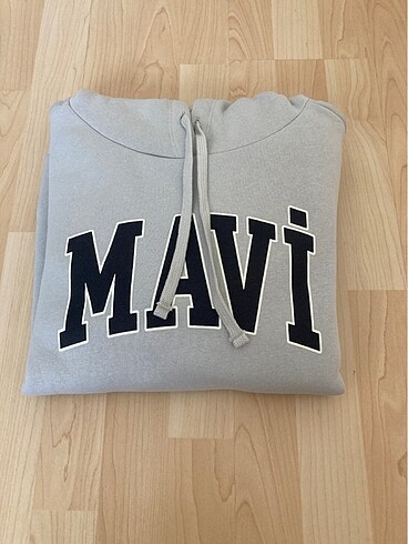 Mavi logolu kadın Sweatshirt