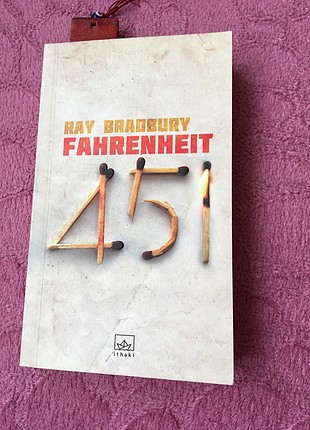 Fahrenheit 451