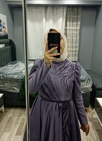 Mor taşlı Saten elbise 