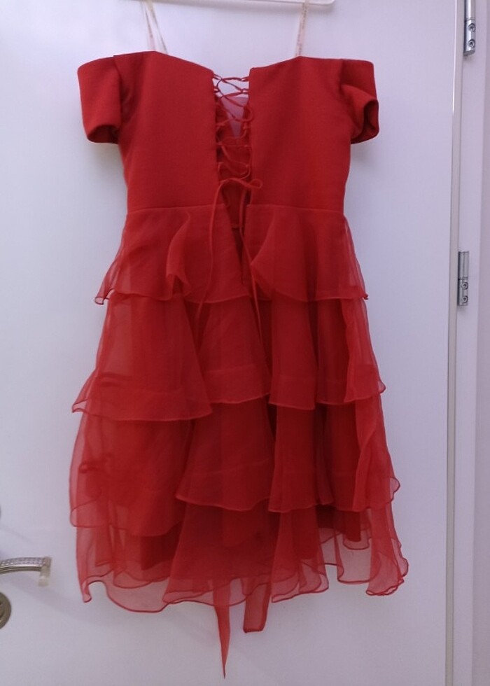 Kırmızı abiye - Görsel 4