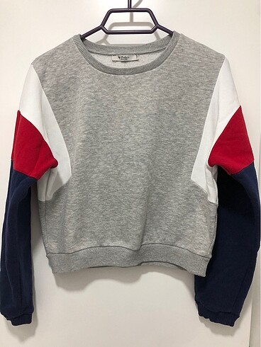 Colin?s sweatshirt. İç polarlı