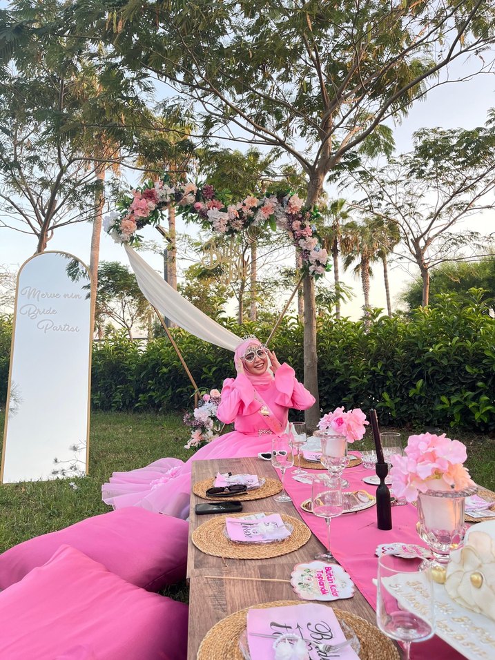 PEMBE TESETTÜR ABİYE - Görsel 4