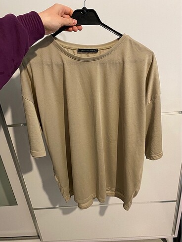 Bej tshirt