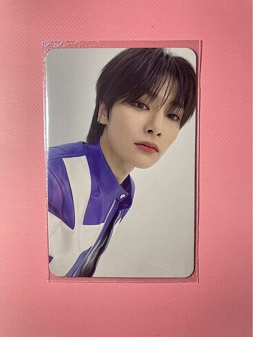 jeongin / i.n