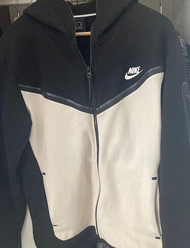 nike tech fleece panda