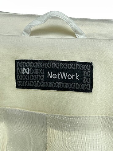 34 Beden beyaz Renk Network Blazer %70 İndirimli.