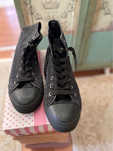 Erkek converse