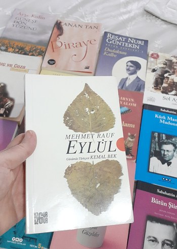 13 adet Çeşitli Edebiyat ve Duygusal Kitaplar - Görsel 4