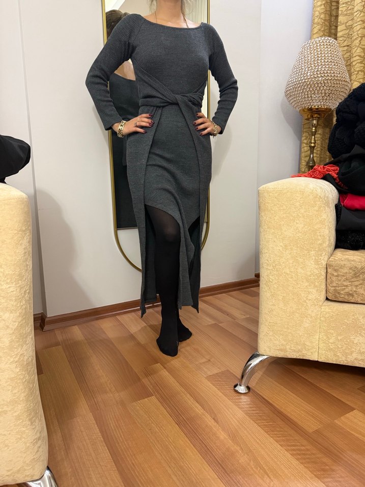 Gri Uzun Kollu Kuşaklı Kadın Elbise - Görsel 3