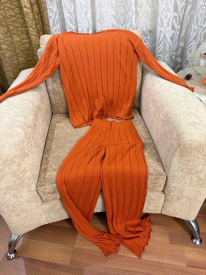 Kadın Turuncu Örgü Mini Triko Kazak pantolon takım - Görsel 4