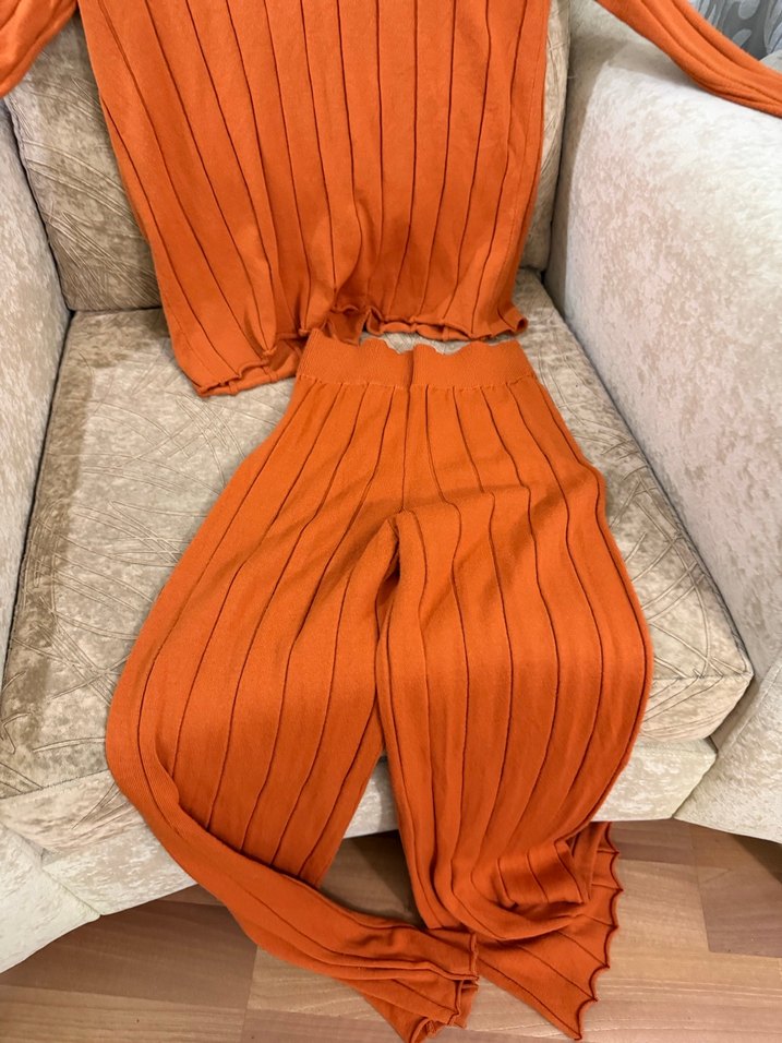 Kadın Turuncu Örgü Mini Triko Kazak pantolon takım - Görsel 3