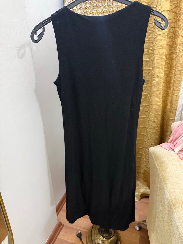 Siyah Kolsuz midi askılı Elbise - Görsel 2