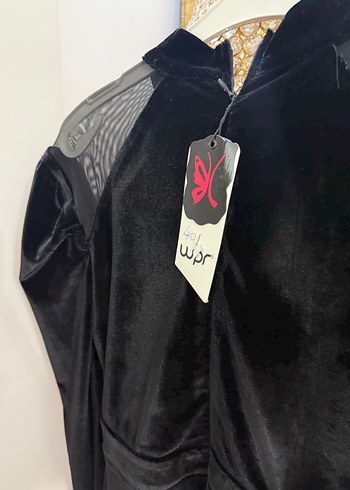 Siyah Uzun Kadife Kadın Kaban - Görsel 3