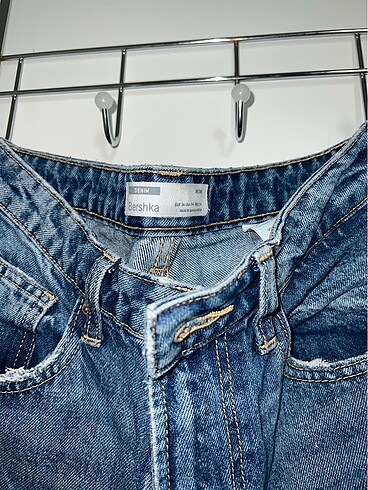 Bershka Mom Jean