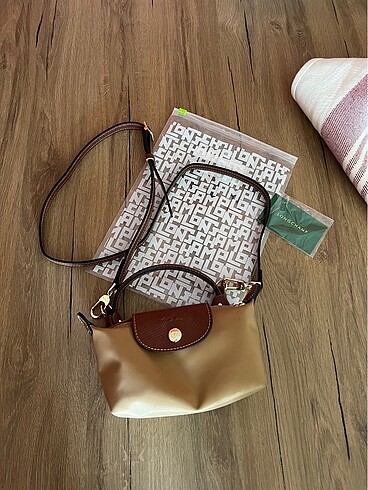 Longchamp kum rengi xs mini çanta