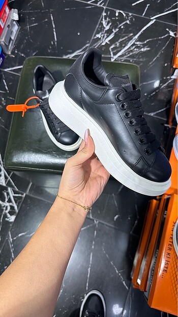 Alexander Mcqueen 36-40 numara arası - Görsel 3