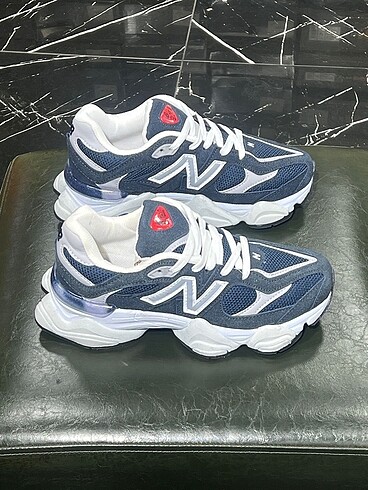 37 Beden Newbalance 36-40 numara arası