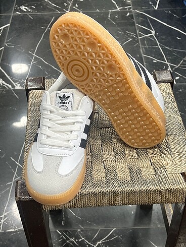37 Beden Adidas samba ithal 36-40 aralığında