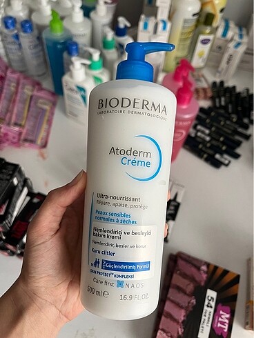 Bioderma Atoderm Besleyici - Nemlendirici Kuru Cilt için Vücut K