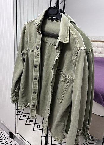 Bershka Erkek yeşil Düğmeli Midi Denim Ceket