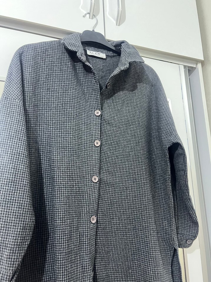 Gri Düğmeli kışlık Kadın Gömlek - Görsel 5