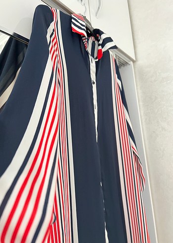 Çizgili Uzun Kollu Düğmeli Kadın Gömlek - Görsel 2