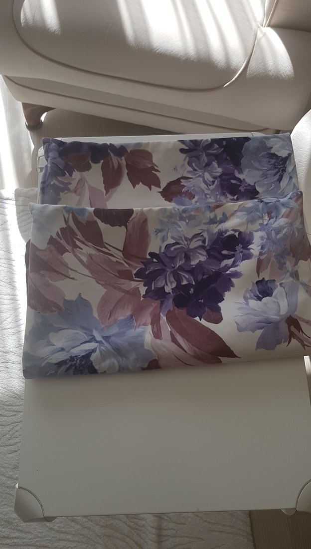 Bej Üzerine mavi Çiçek Desenli kirlent kılıfi - Görsel 3