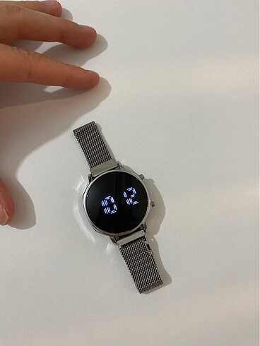Apple Watch Dijital kol saati
