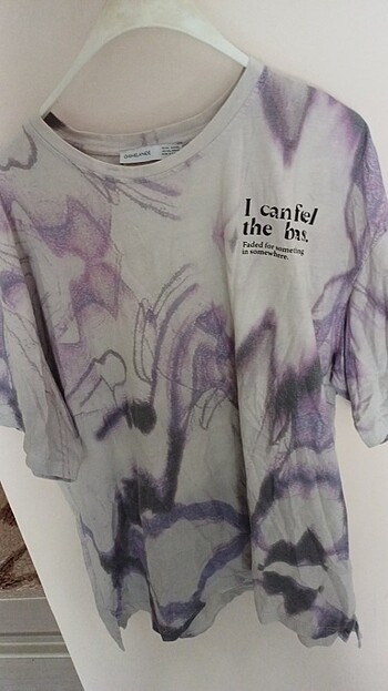 Desenli tshirt