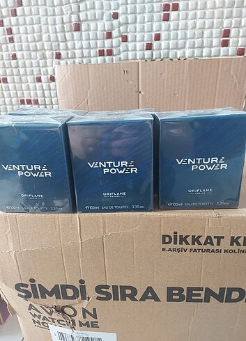 Oriflame venture parfüm 