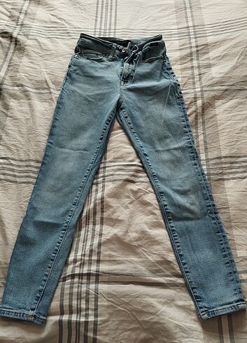 26 Beden Mavi jeans gold serisi kot pantolon