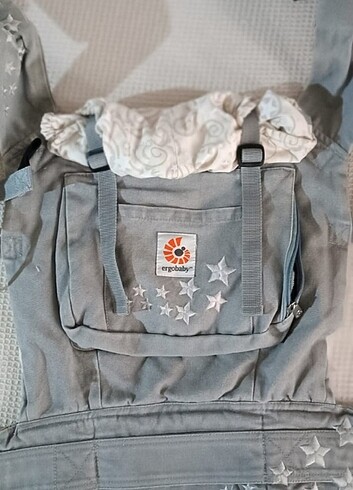 Beden Ergobaby galaxy grey modeli