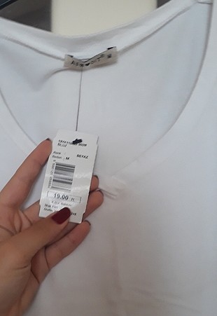 beyaz tshirt