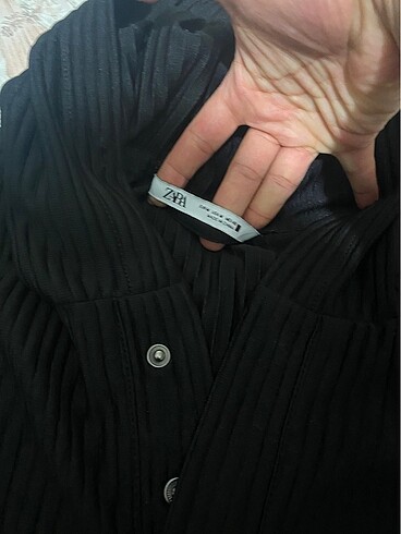 Zara sweat
