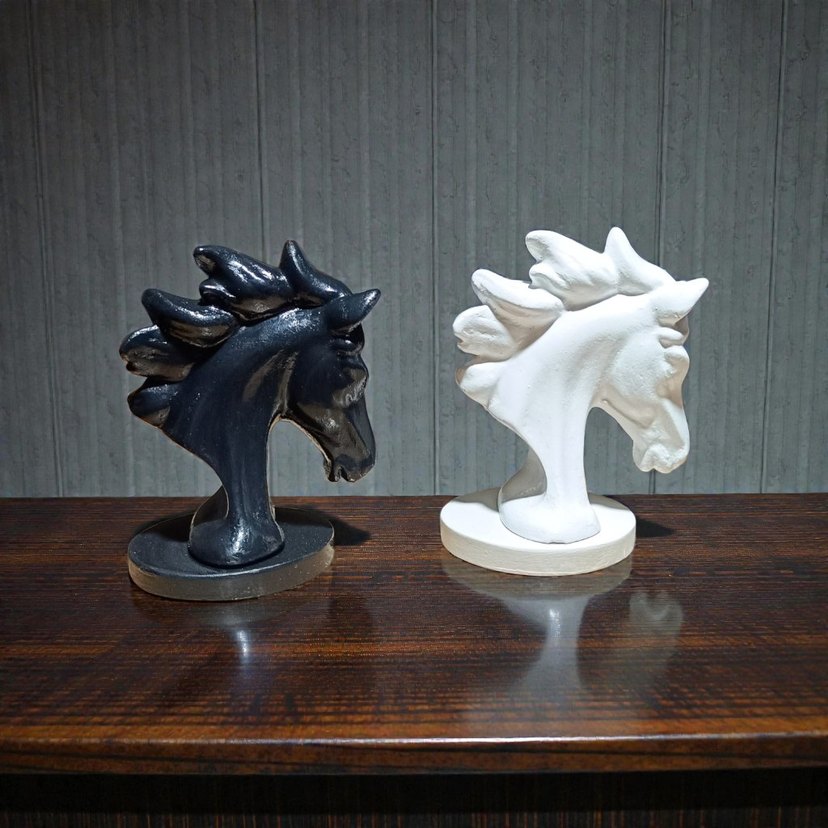 Beyaz At Figürin Dekor - Görsel 4