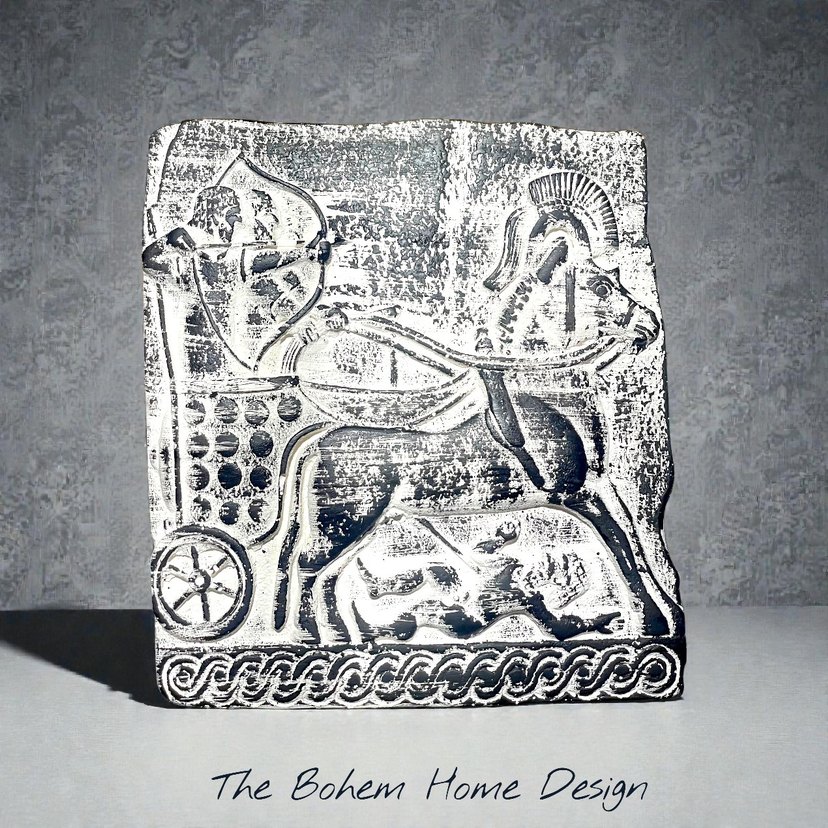 Antik Mitolojik At ve Arabası Kabartması - Görsel 2