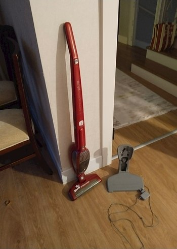 Parlak Kırmızı Electrolux Elektrikli Süpürge - Görsel 5